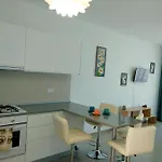 Apartament Blue In 5* Ceasar Trikomo