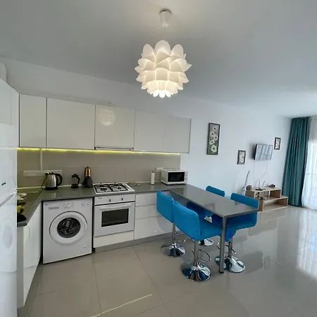 Apartment Blue In 5* Ceasar *