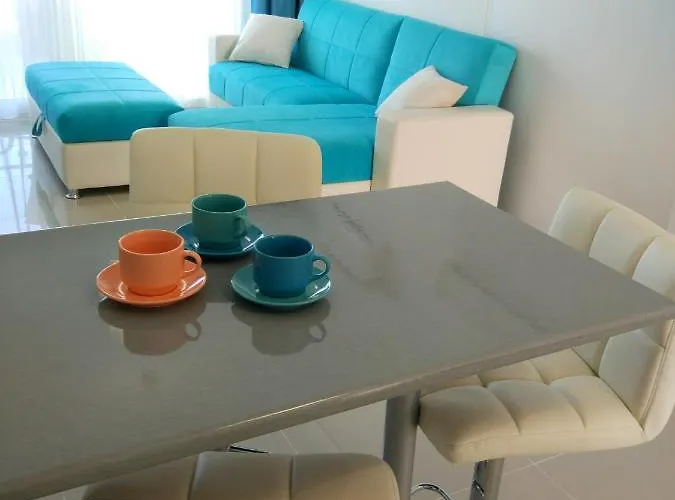 Blue In 5* Ceasar Apartment